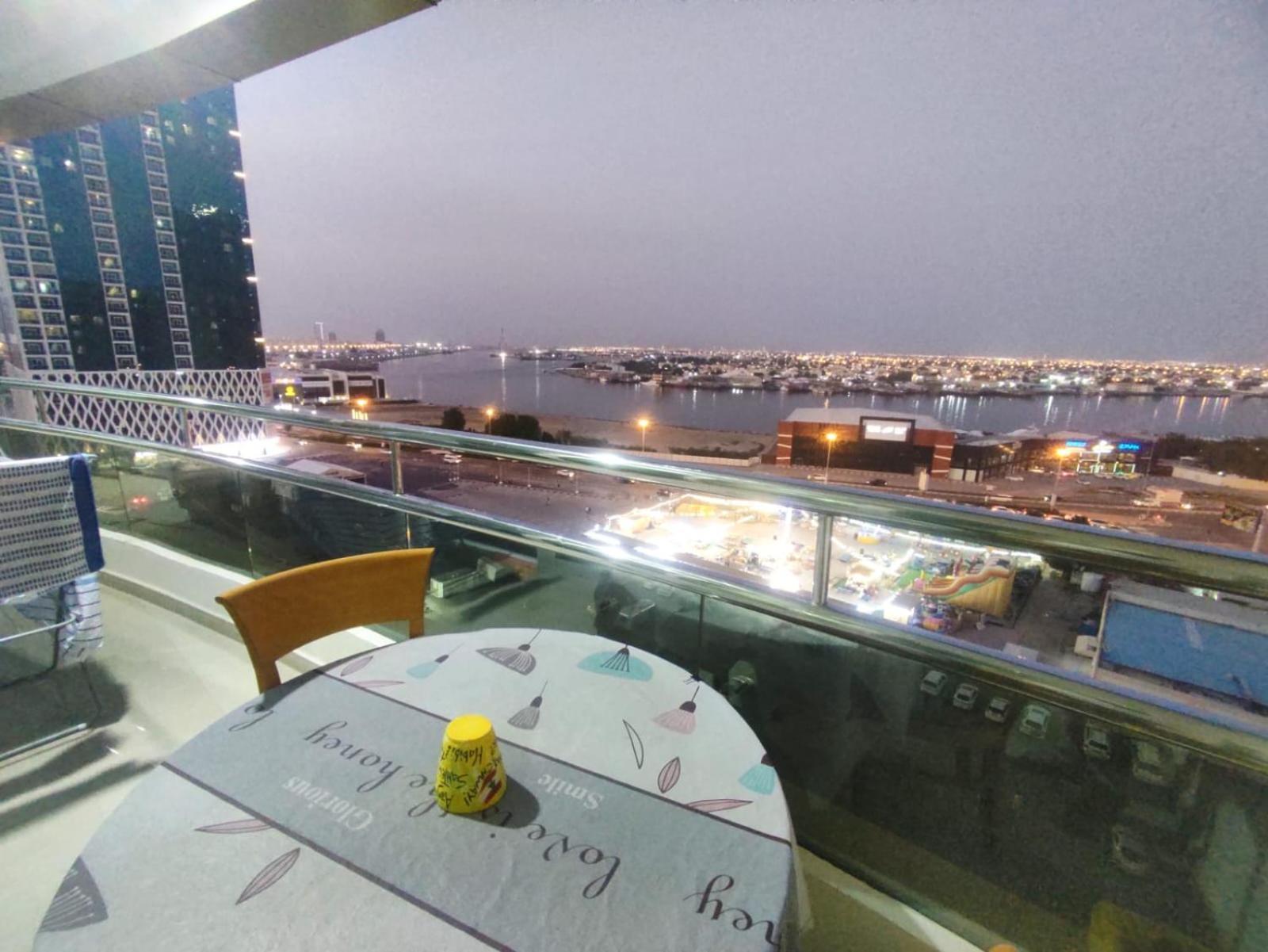 Sea View Luxury Flat 2Bhk ,Ajman Exterior foto